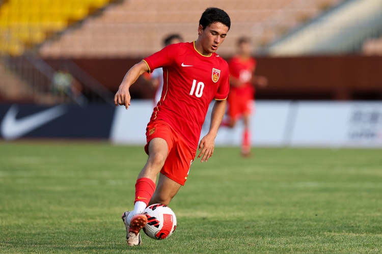  足球報(bào)：U17國足集結(jié)開訓(xùn)，將與07年齡段精英隊(duì)進(jìn)行兩場熱身賽
