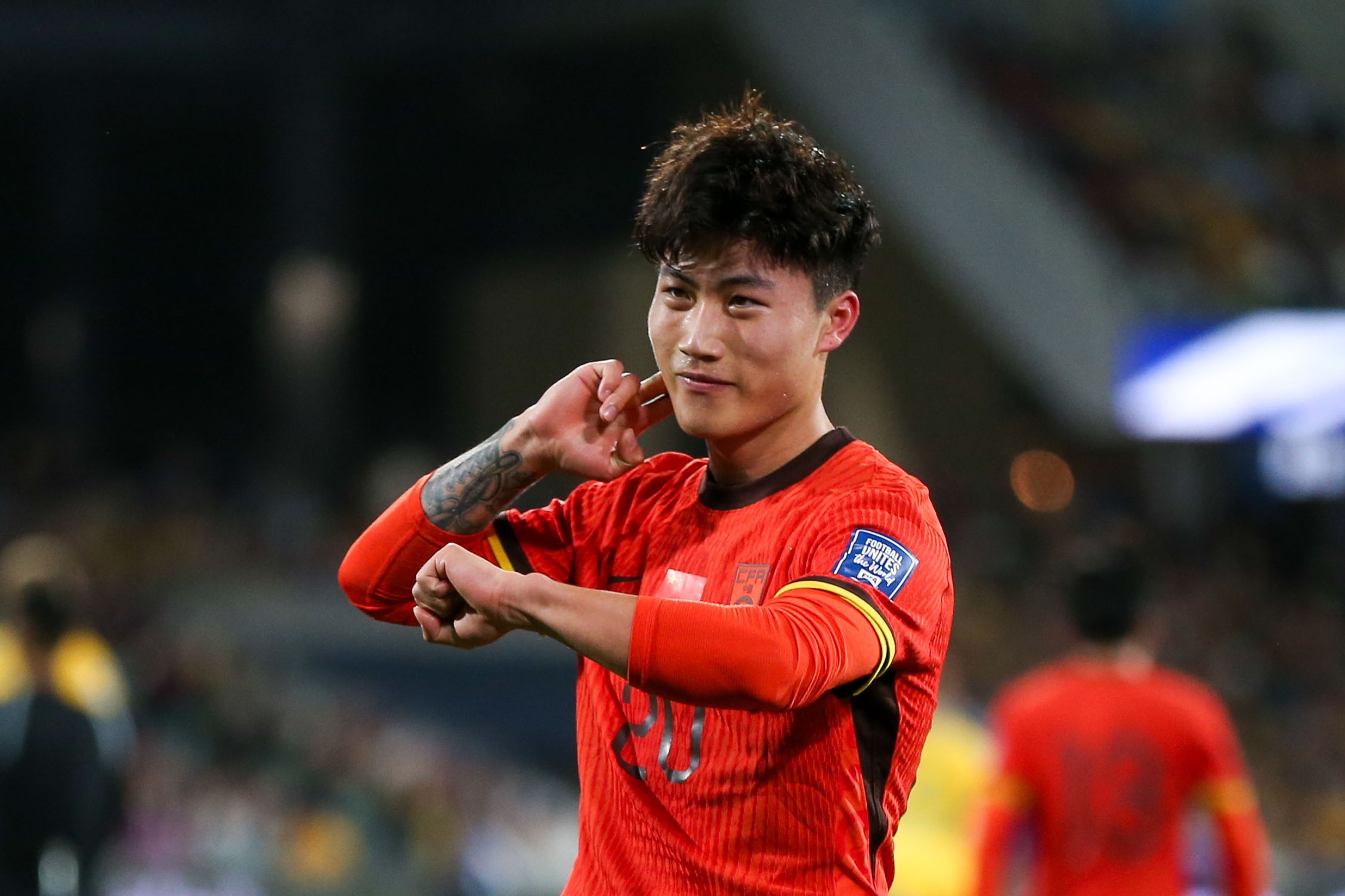 ?凌晨2:15的國(guó)足比賽，你選擇熬夜，還是一覺醒來看集錦？
